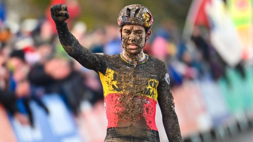 Wout van Aert overcomes towel in wheel to claim cyclo-cross World Cup win in Dublin, Tom Pidcock on podium