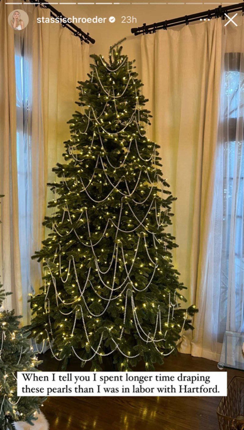 Stars Decorating Christmas 2022