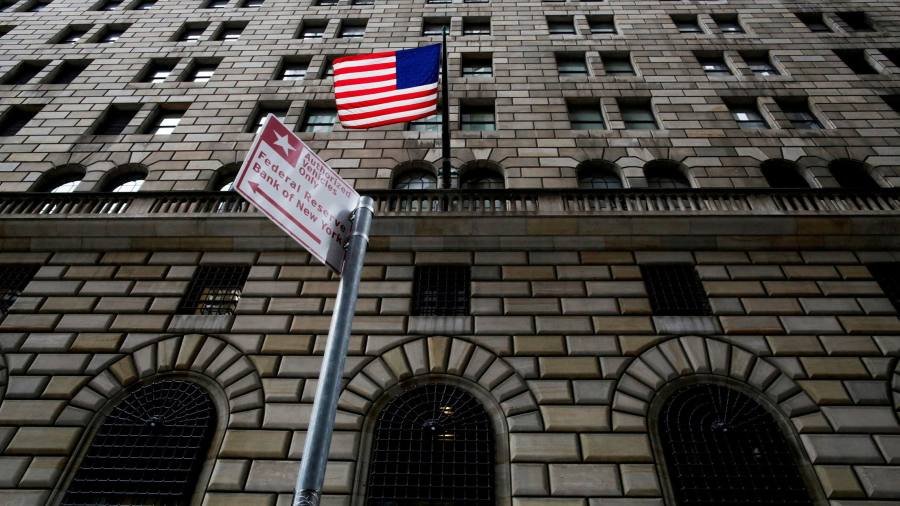 Bipartisan Senate bill aims to boost oversight of Fed ethics