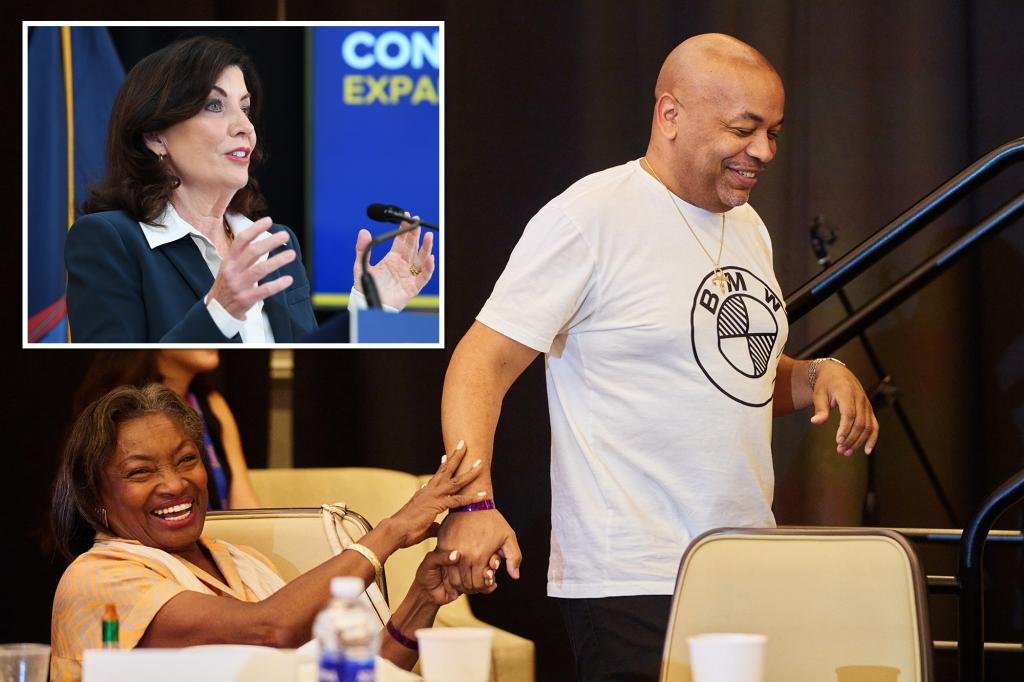 Gov. Kathy Hochul OK with extra session on legislative pay raise — but not on bail