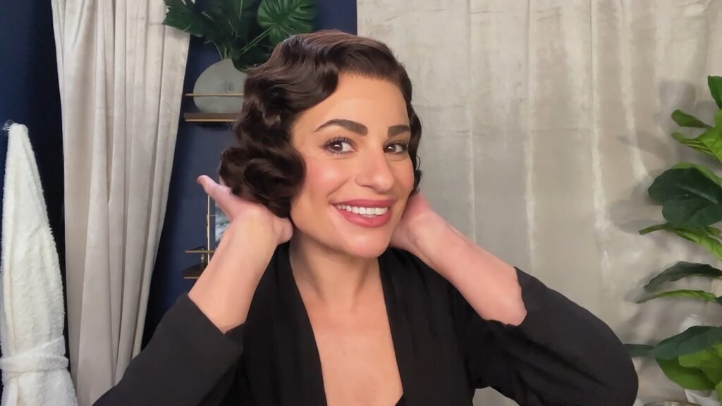 Watch Lea Michele Do Her Funny Girl Stage Makeup