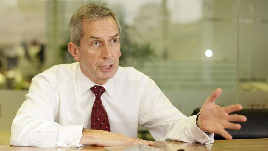 Fund manager Terry Smith blames central banks for poor performance