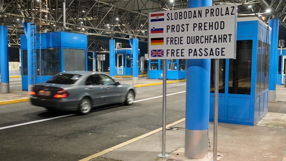 Croatia’s big day: Balkan nation adopts euro and joins Schengen zone
