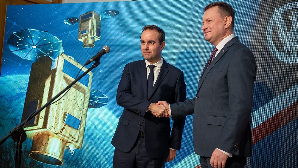 Poland signs deal with France to receive two observation satellites