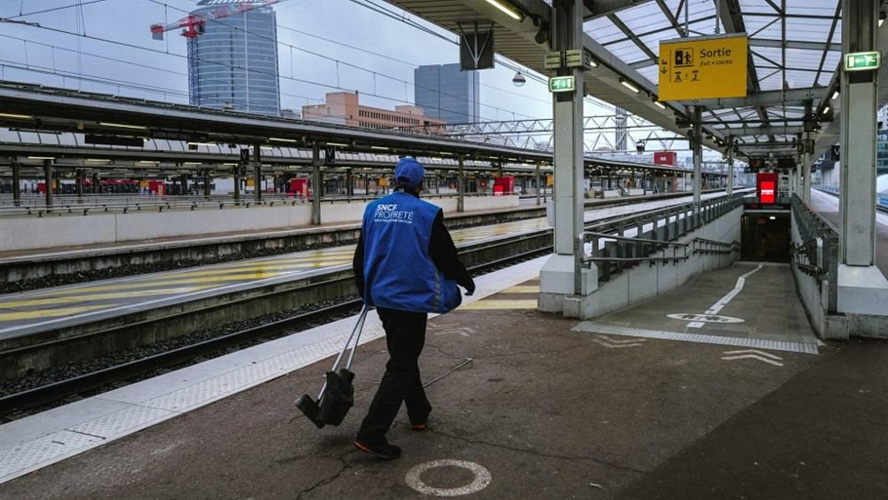 Updated: All the travel strikes still set to go ahead across Europe in December and January