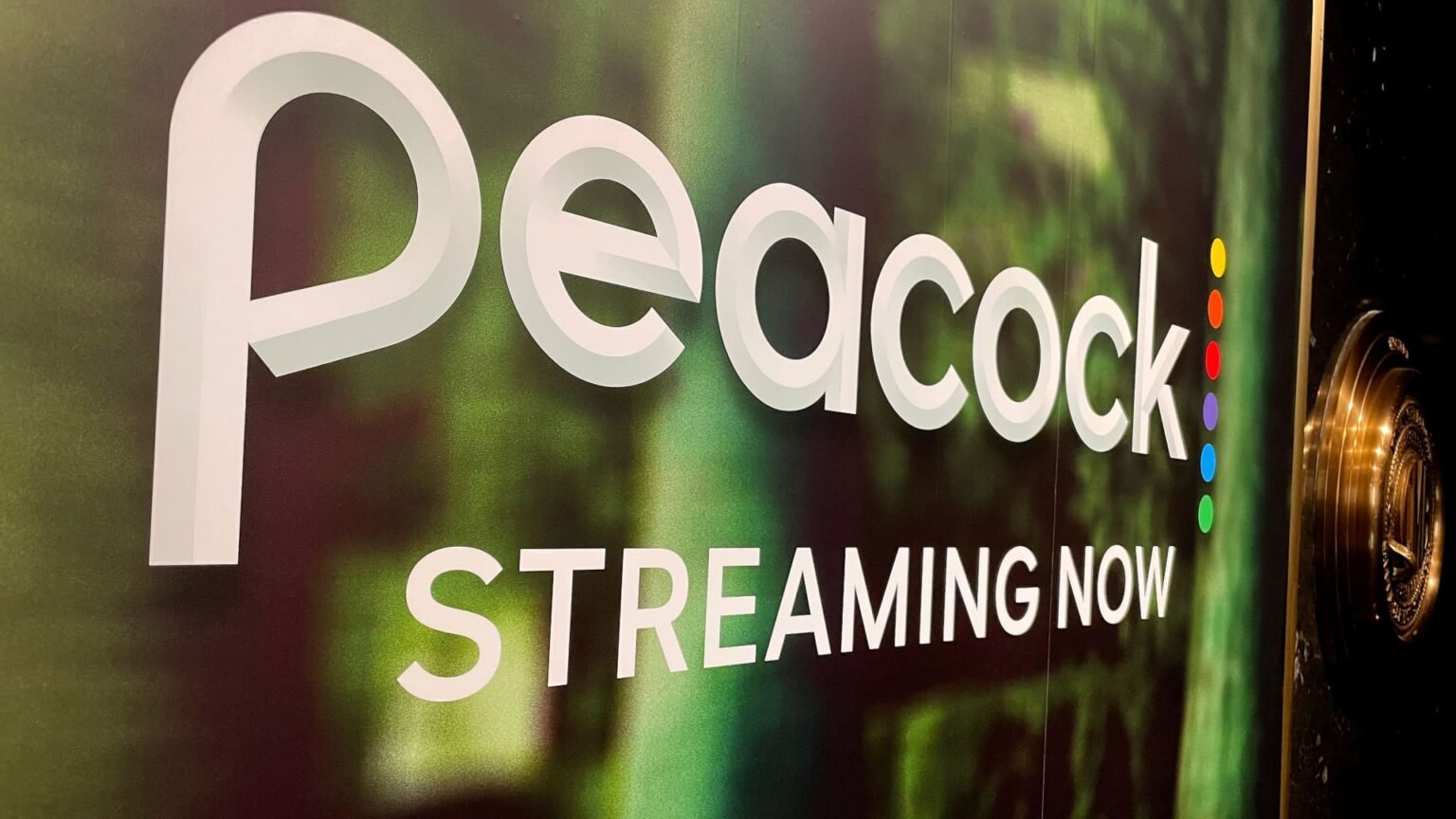 Comcast beats expectations even as broadband growth slows, Peacock racks up losses
