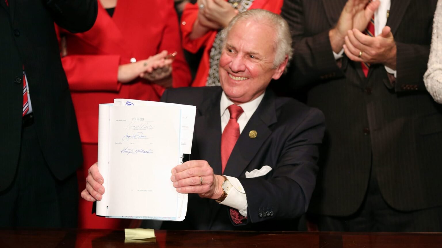 South Carolina Supreme Court overturns state 6-week abortion ban as unconstitutional