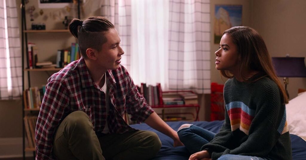 ‘Ginny & Georgia’ Cast’s Dating Histories: Brianne Howey, Scott Porter and More