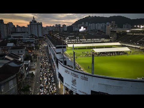 Thousands of fans queue for hours to pay their last respects to king of football