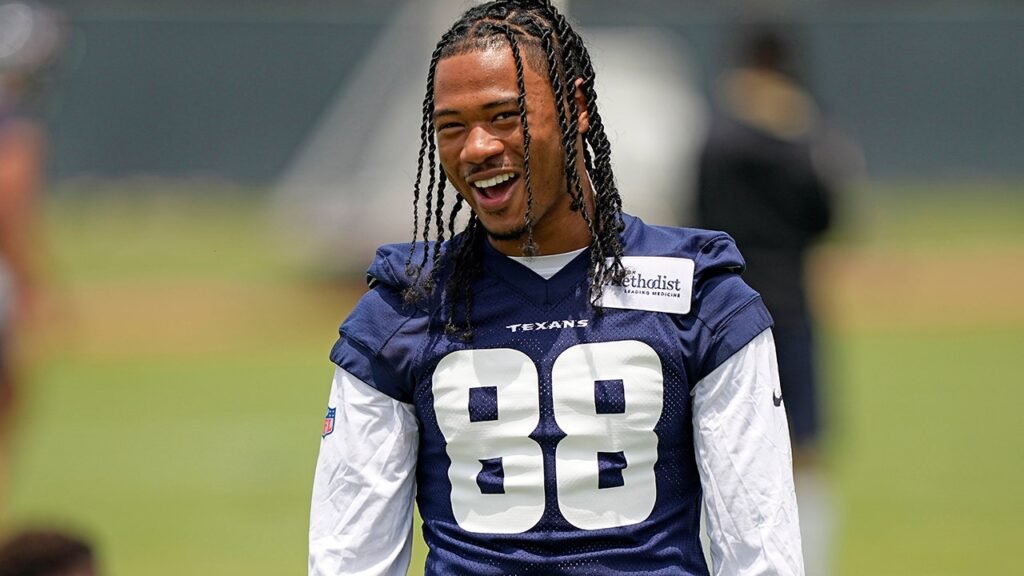 Texans rookie WR John Metchie making ‘amazing’ progress in leukemia recovery, GM says
