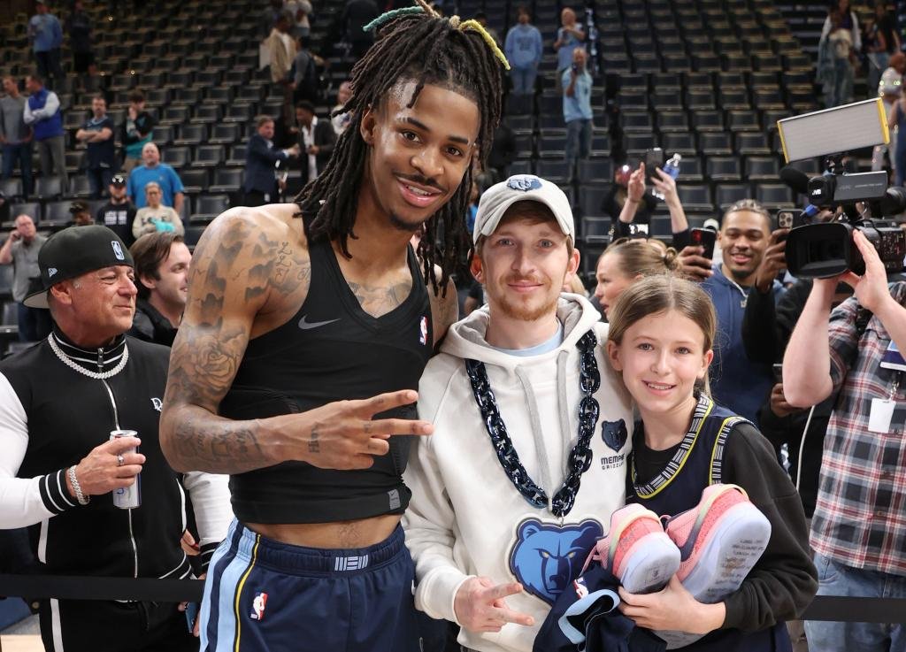Ja Morant gifts gear to young fan who had signed ball stolen