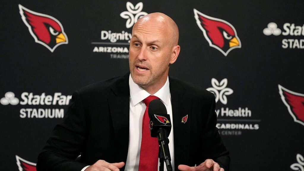 New Cardinals GM Monti Ossenfort outlines rebuild plans, expectations of players: ‘Ego will not be tolerated’