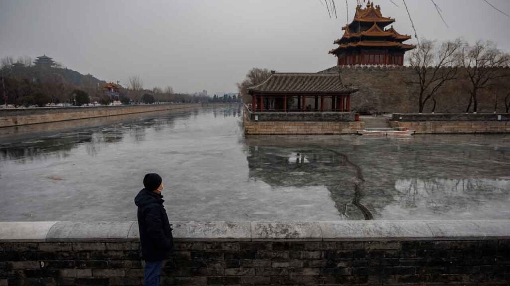 Chinese citizens angry over lack of preparation to protect elderly before abandoning ‘zero-COVID’ policies