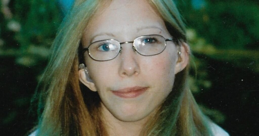 Woman lay dead for 4 years before mummified corpse found with ‘I need help’ note