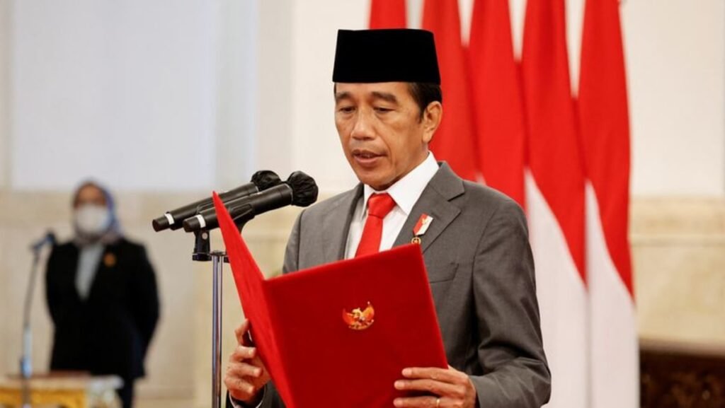Indonesia parliament to discuss fate of emergency job decree