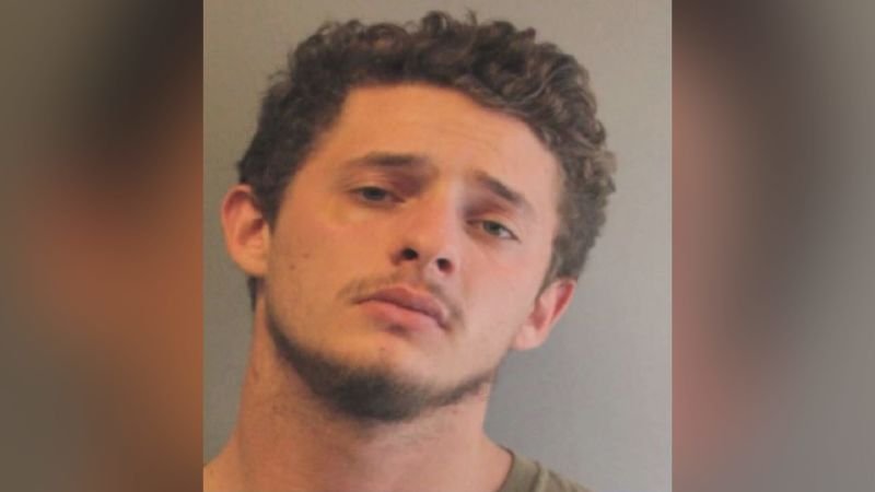Video: Man charged after allegedly kidnapping, assaulting Bumble date. Hear from his attorney