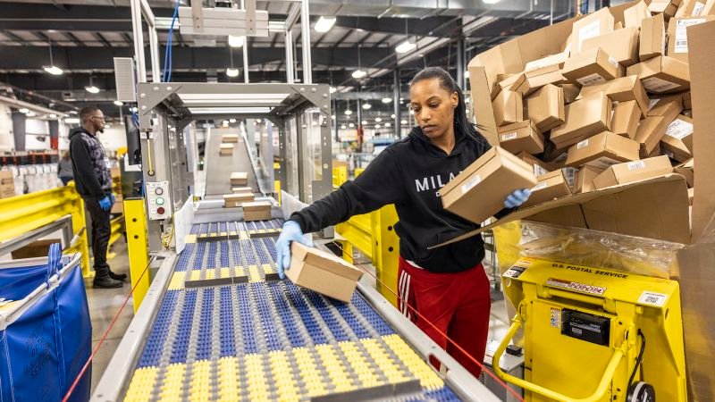 Encouraging inflation news: Online prices keep dropping