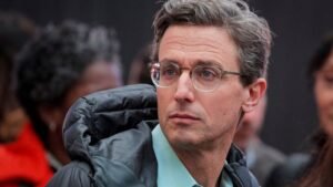 BuzzFeed’s CEO says AI could usher in a ‘new model for digital media,’ but warns against a ‘dystopian’ path