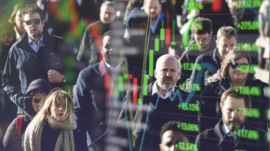 European stocks tick up in key week for corporate earnings