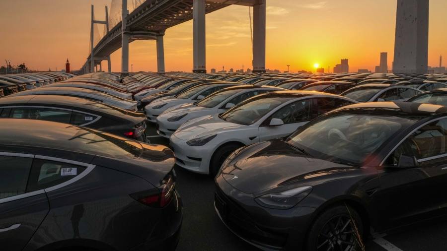 Baillie Gifford admits ‘humbling year’ after $14bn loss on Tesla and Shopify