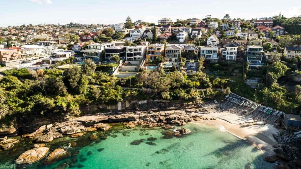Woman drowns at popular Sydney beach after found floating face down by three teenage girls