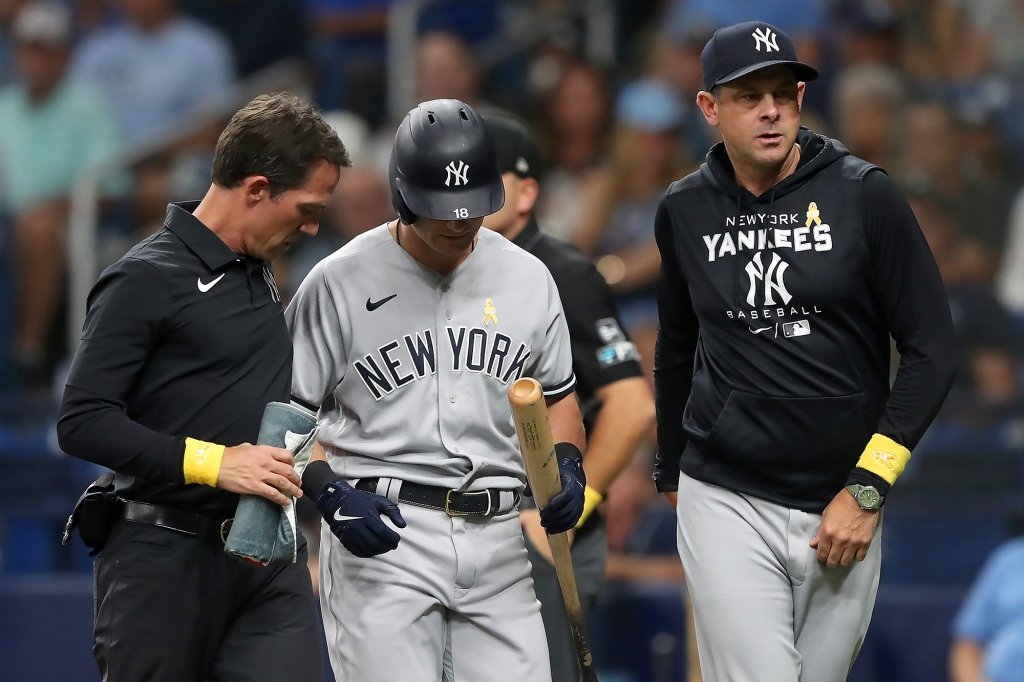 xAndrew Benintendi suffered a broken hamate bone in his right hand during a game against the Rays on Sept. 2, 2022.