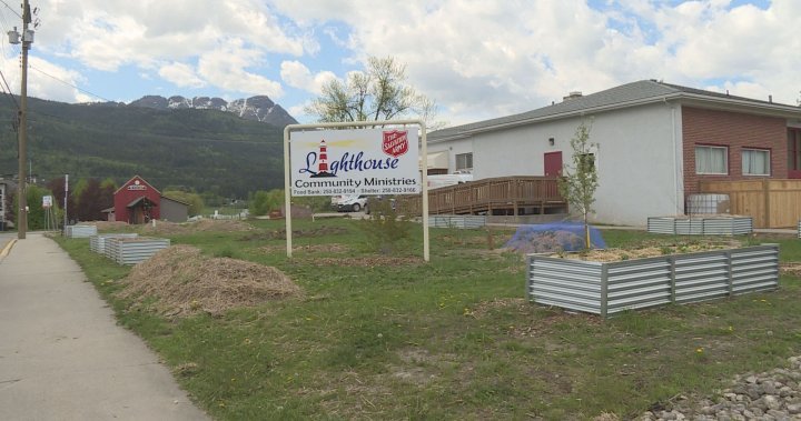 Temporary shelter opens in Salmon Arm; permanent shelter space still sought