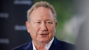 Australian solar project collapses after clash between its two billionaire backers