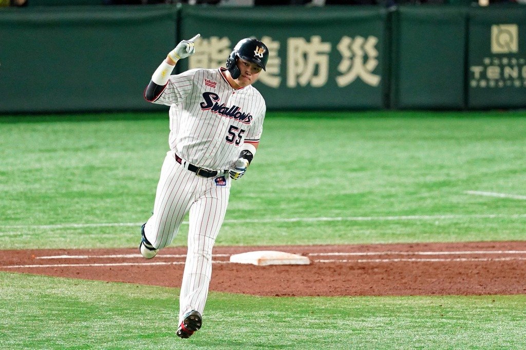 Munetaka Murakami #55 of the Yakult Swallows celebrates hitting a solo home run in the 4th inning during the Japan Series Game Five against Orix Buffaloes at Tokyo Dome on November 25, 2021.
