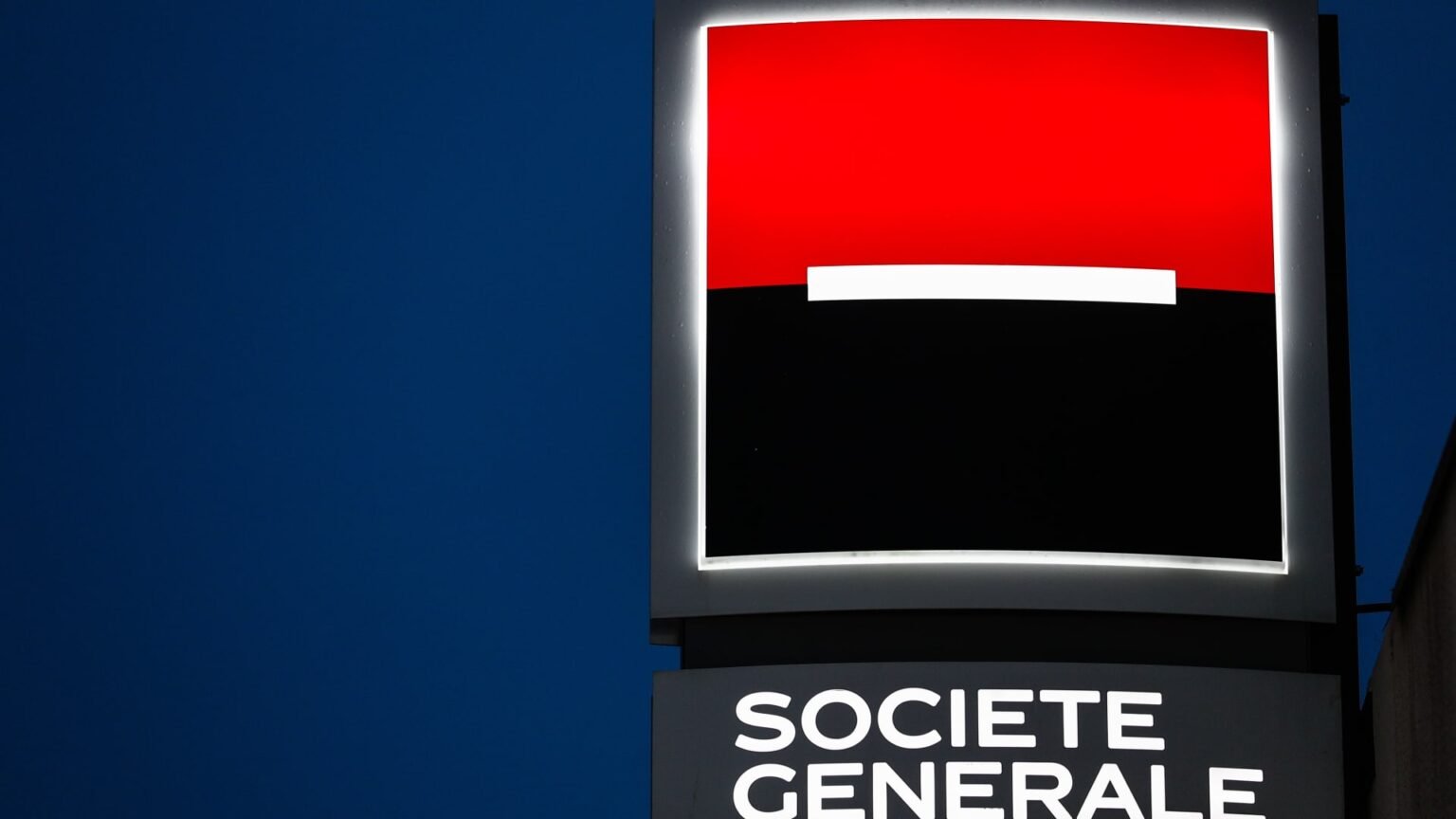 SocGen reports 64% slide in annual profits but beats market expectations