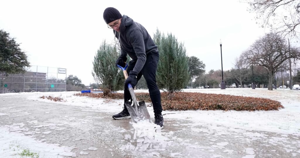 ‘Epic’ ice storm leaves at least 8 dead and more than 370,000 without power