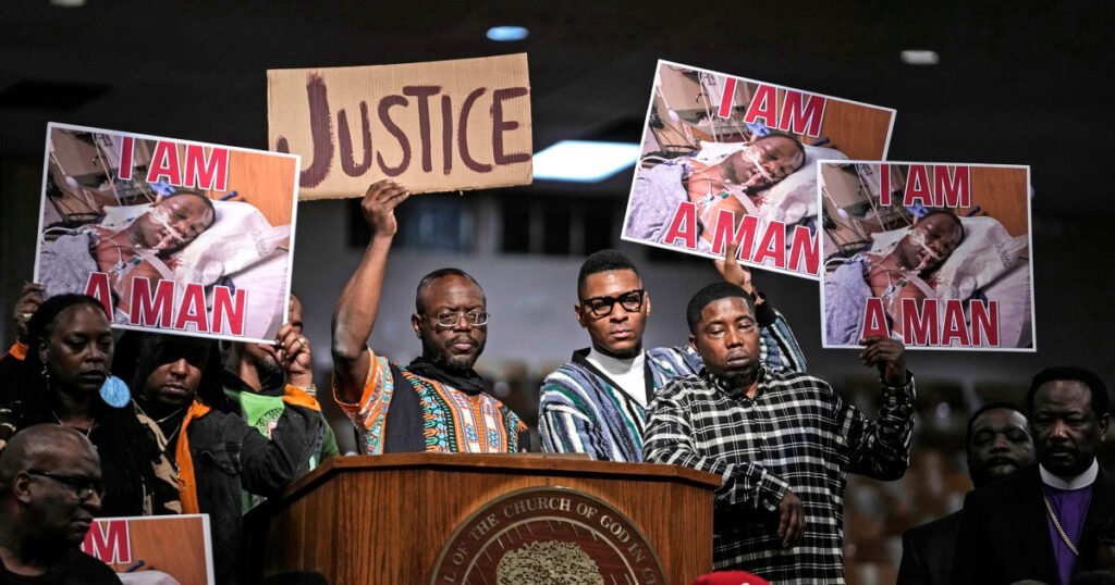 Ex-Memphis police officer texted photo of Tyre Nichols to 5 people after brutal beating, documents say