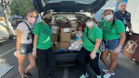 Food Recovery Network collected close to 2,000 pounds of leftover food from the Players Tailgate Event at last year's Super Bowl in Los Angeles.