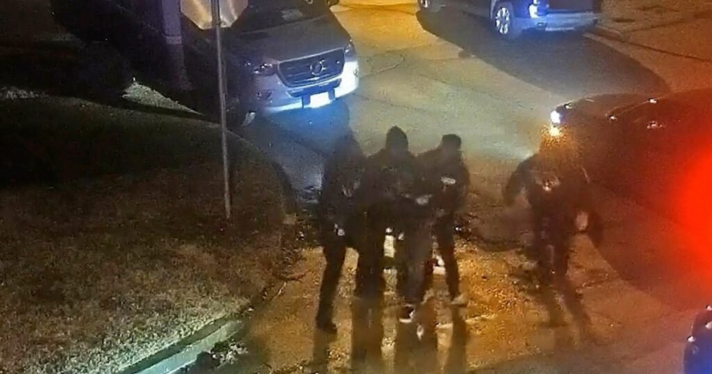7 more Memphis police officers under investigation in Tyre Nichols traffic stop