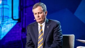 Sen. Daines’s Twitter account suspended after posting profile picture of himself hunting