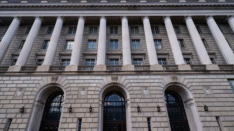 IRS suggests waiting to file your taxes if you got a special payment from your state in 2022