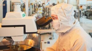 MPs criticise government over semiconductor strategy delay
