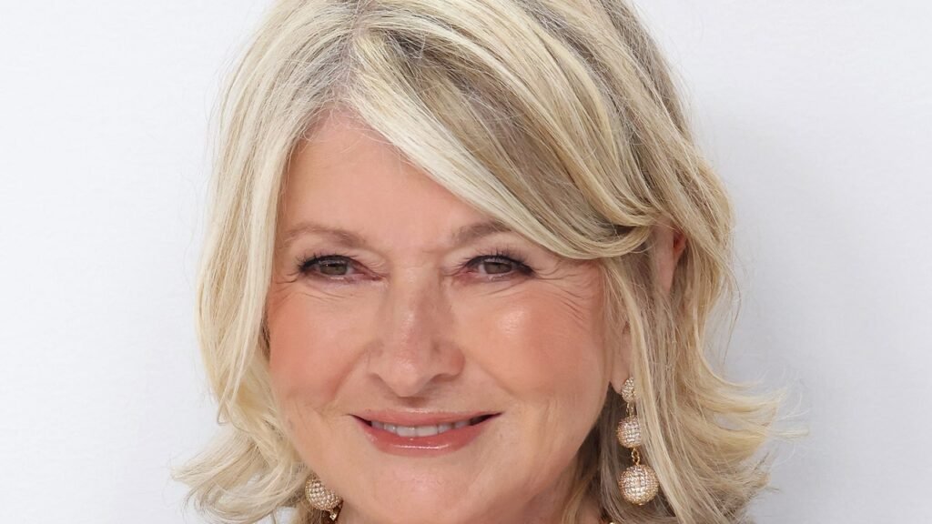 At 81, Martha Stewart’s Filter-Free Face Is the Definition of Glowing