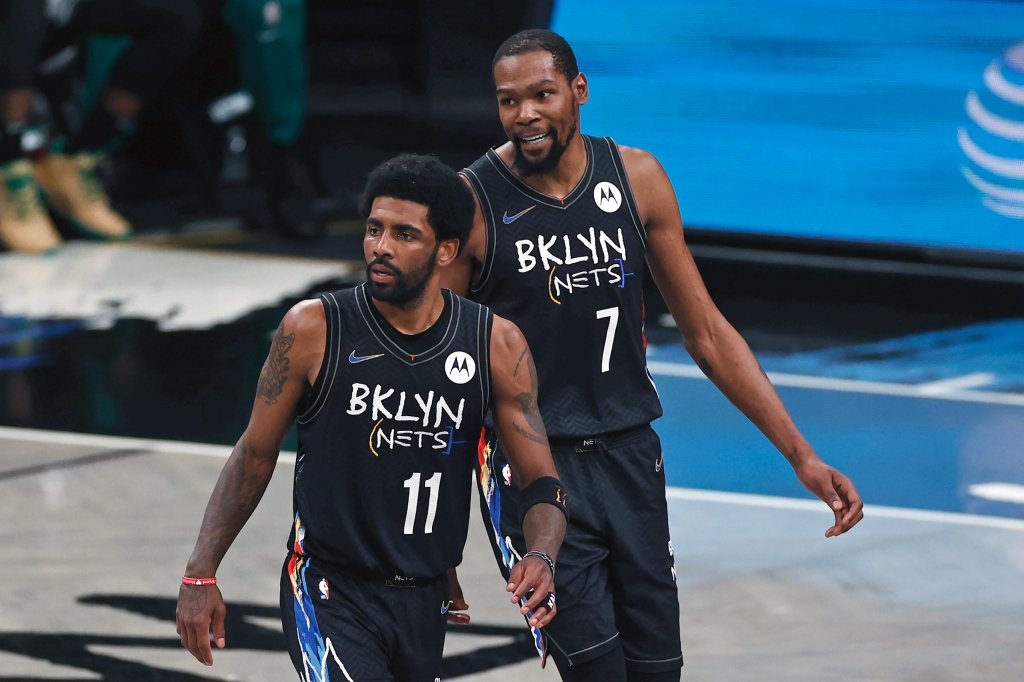 Kevin Durant (7) and Kyrie Irving (11)