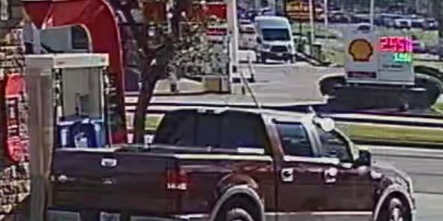 Steve Liollilo of Houston told Fox News Digital that multiple surveillance cameras show the man who took his French bulldog Bennie drove a maroon pickup truck.
