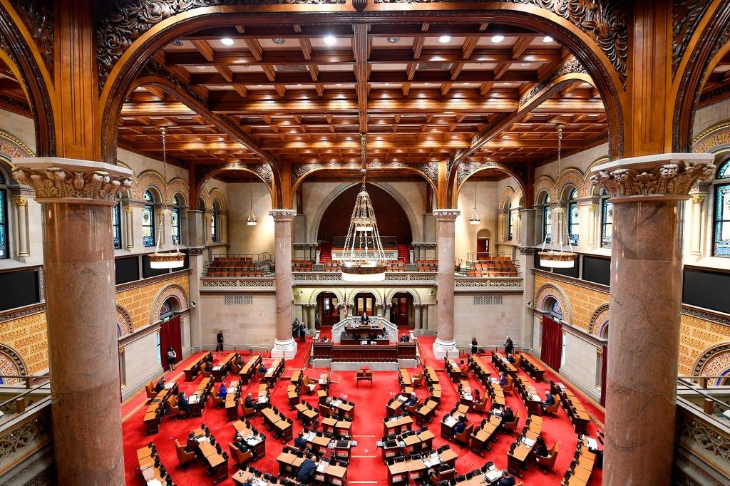 NY less safe after reform that buries DAs in paper, cuts loose criminals, pols told